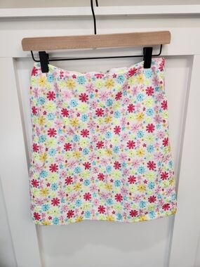 Lilly Pulitzer White Mini Skirt with Multicolor Floral Embroidery